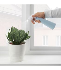 اسپری آب گل و گیاه ایکیا