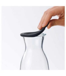 بطری آب ایکیا