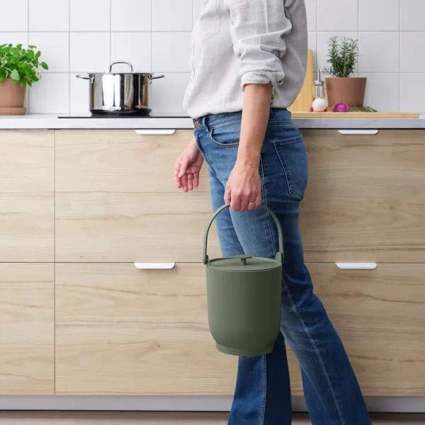سطل درب دار آشپزخانه 4 لیتری ایکیا مدل FARMARKVAST