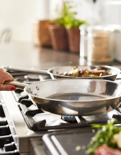 ماهیتابه استیل ضد زنگ ایکیا سایز 28 مدل IKEA 365+