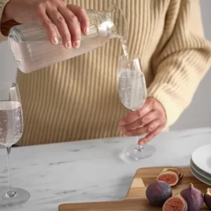 پارچ شیشه شفاف ایکیا طرح دار 1 لیتری مدل VARDAGEN
