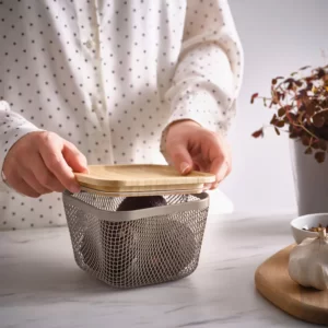 سبد نگهداری مواد غذایی با درب بامبوی مربعی فلزی ایکیا سایز 15x15x11 سانتی متر مدل IKEA 365+
