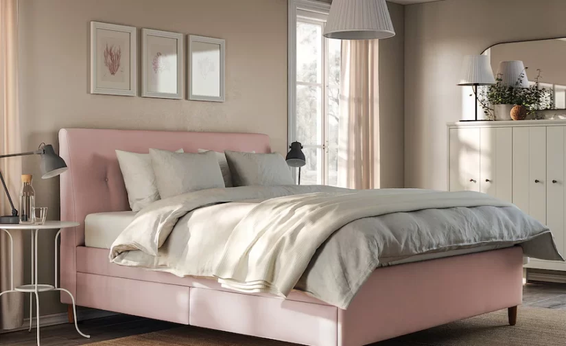 تختخواب تاشو روکش‌دار صورتی کم رنگ ایکیا ۱۸۰x۲۰۰ مدل IDANÄS