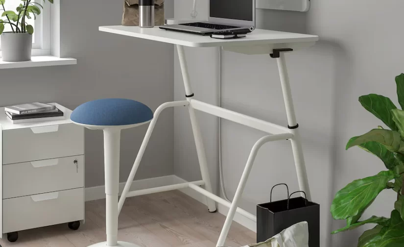 تکیه‌گاه ایستاده سفید/آبی تیره ایکیا مدل NILSERIK