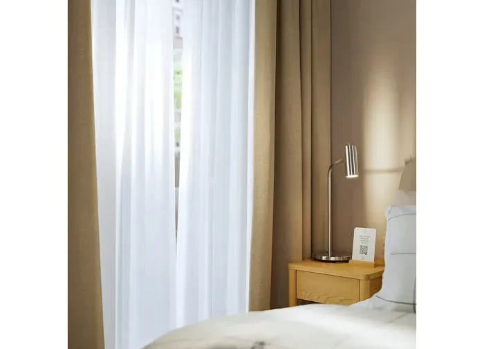 یک جفت پرده‌ ضخیم زرد/بژ با نوار تزئینی ایکیا 135*300 مدل ROSENMANDEL