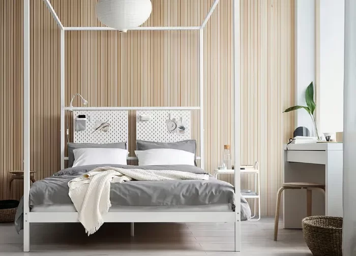 قاب تخت چهار ستونه سفید ۱۴۰x۲۰۰ ایکیا مدل VITARNA