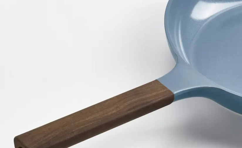 ماهیتابه با روکش نچسب/چوبی خاکستری تیره-آبی سایز ۲۴ ایکیا مدل KLIPPFISK