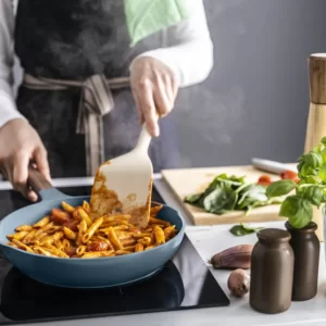 ماهیتابه با روکش نچسب/چوبی خاکستری تیره-آبی سایز ۲۴ ایکیا مدل KLIPPFISK