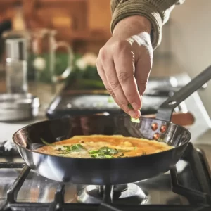 ماهیتابه فولاد کربنی سایز 24 ایکیا مدل VARDAGEN