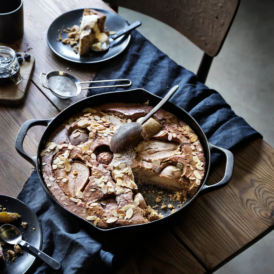 ماهیتابه چدنی سایز ۳۲ سانتیمتر ایکیا مدل VARDAGEN