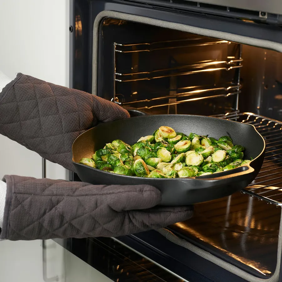 ماهیتابه چدنی سایز ۳۲ سانتیمتر ایکیا مدل VARDAGEN