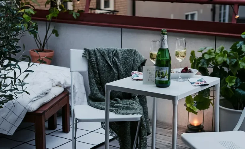 میز مناسب فضای باز سفید سایز ۵۰x۴۴ ایکیا مدل FEJAN