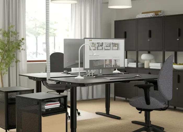 صندلی اداری دسته‌دار رنگ خاکستری تیره/مشکی ایکیا مدل HATTEFJÄLL