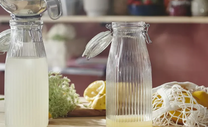 بطری شیشه ای با درب شیشه شفاف ۱ لیتری ایکیا مدل KÖSSEBÄR