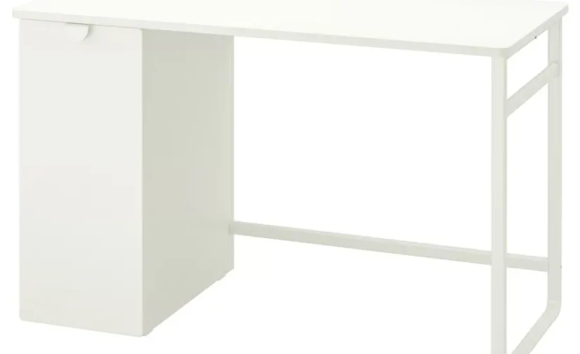 میز تحریر با فضای ذخیره‌سازی کشویی سفید سایز ۱۲۰x۵۸ ایکیا مدل LÄRANDE