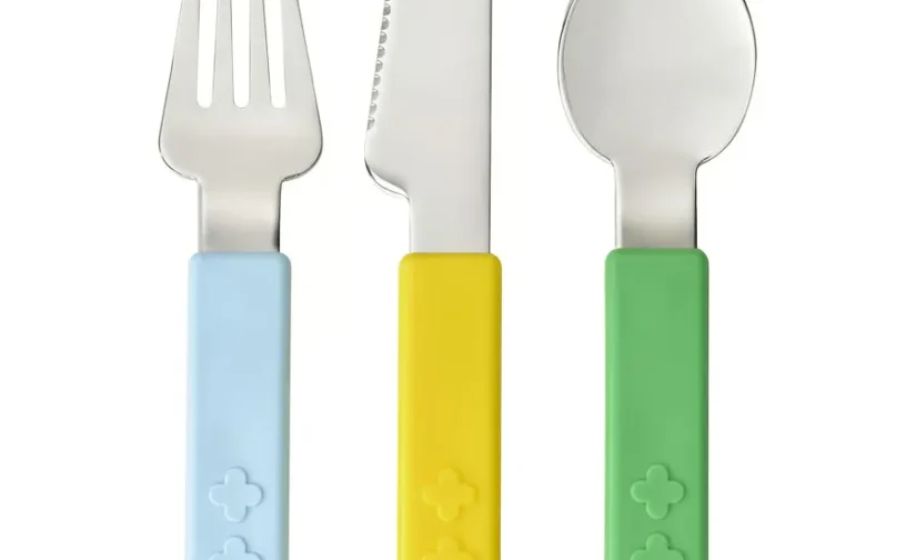 سرویس قاشق و چنگال کودک ۳ تکه رنگ‌های متنوع ایکیا مدل SMASKA