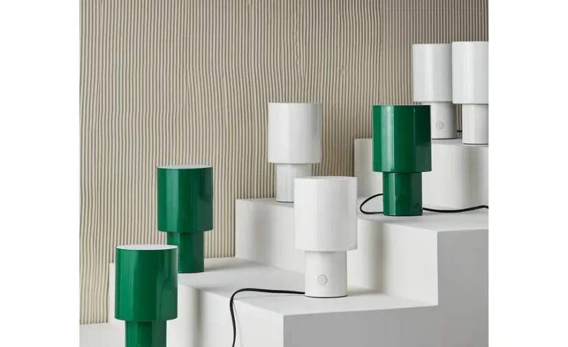 چراغ رومیزی سبز/قابل تنظیم نور ۲۲ سانتی‌متر ایکیا مدل SPETSBOJ