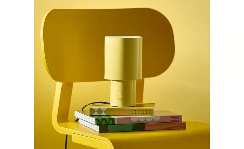 چراغ رومیزی زرد/قابل تنظیم نور ۲۲ سانتی‌متر ایکیا مدل SPETSBOJ