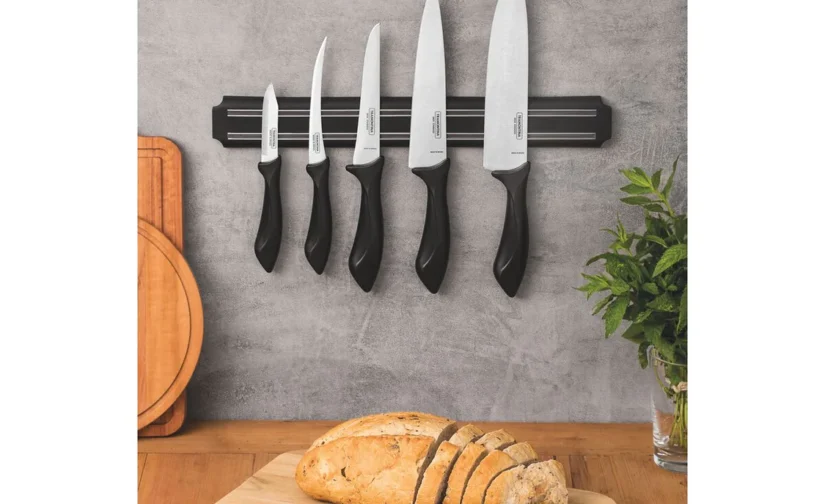 سرویس چاقو و قفسه مغناطیسی 7 تکه ترامونتینا آفیلاتا با تیغه استیل ضد زنگ و دسته پلی پروپیلن مشکی