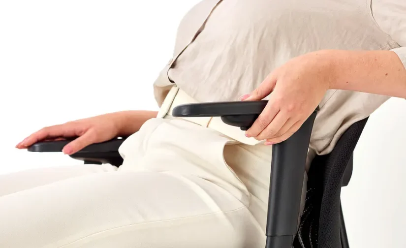 صندلی اداری با دسته مشکی ایکیا مدل JÄRVFJÄLLET