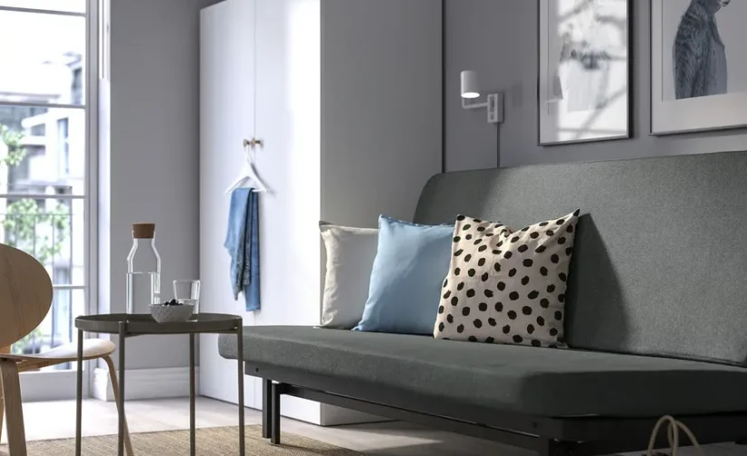 مبل تختخواب شو سه نفره با تشک فومی / رنگ مشکی و خاکستری روشن ایکیا مدل NYHAMN