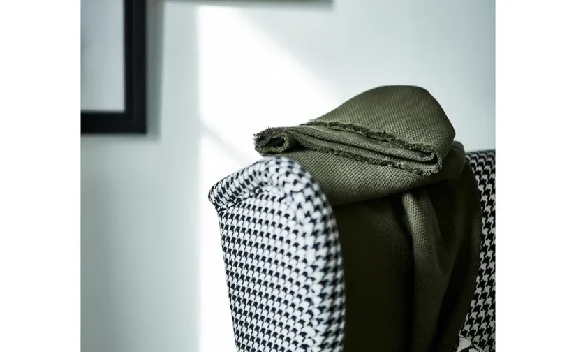 صندلی راحتی تاشو طرح ویبربو مشکی/بژ ایکیا مدل STRANDMON