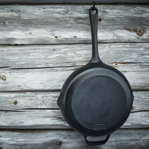 ماهیتابه چدنی سایز 28 ایکیا مدل VARDAGEN