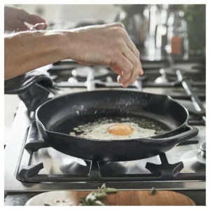 ماهیتابه چدنی سایز 28 ایکیا مدل VARDAGEN