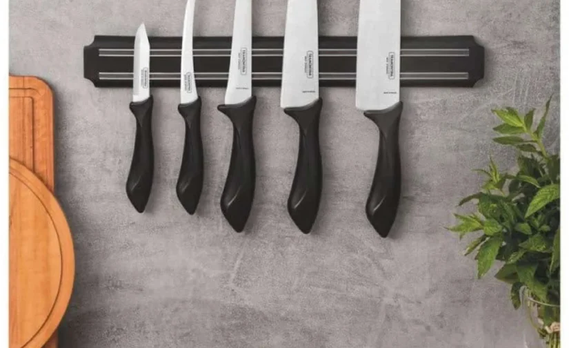 سرویس چاقو و قفسه مغناطیسی 7 تکه ترامونتینا آفیلاتا با تیغه استیل ضد زنگ و دسته پلی پروپیلن مشکی