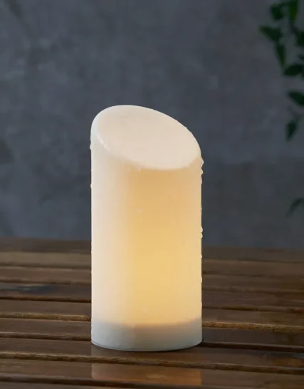 شمع بلوکی ال ای دی سفید سایز ۱۶ ایکیا مدل ÄDELLÖVSKOG