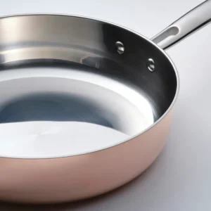 ماهیتابه با درب مسی/استیل ضد زنگ سایز 25 ایکیا مدل FINMAT