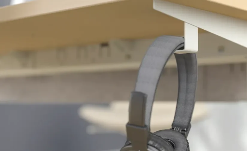 نشیمن/استند رومیزی روکش برقی توس/سفید سایز ۱۲۰x۸۰ ایکیا مدل MITTZON