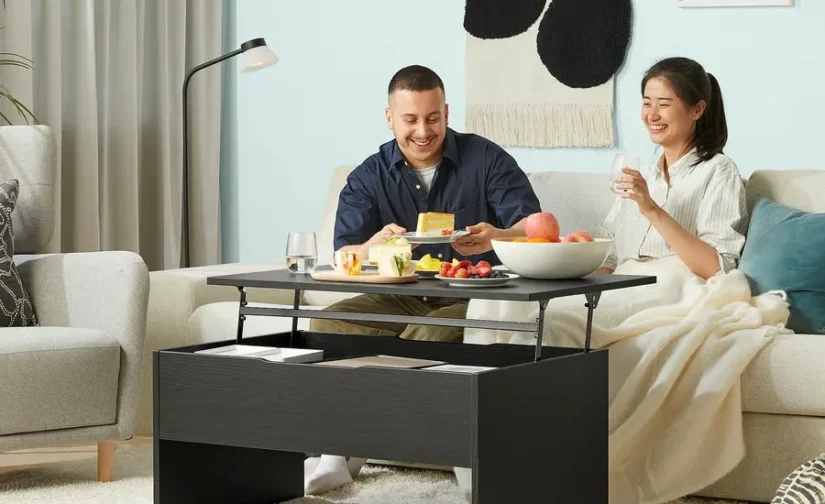 میز قهوه قابل تنظیم مشکی سایز ۹۰ ایکیا مدل ÖSTAVALL