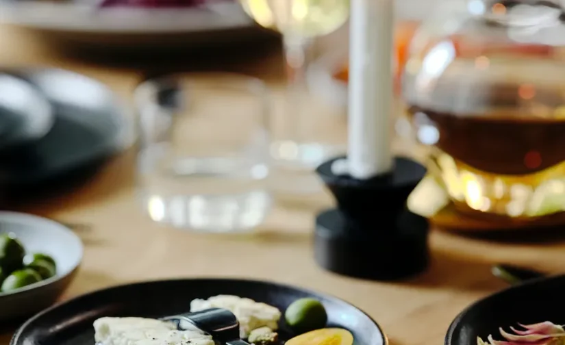 پیش دستی مشکی پک 2 عددی سایز ۱۸ ایکیا مدل STOCKHOLM 2025