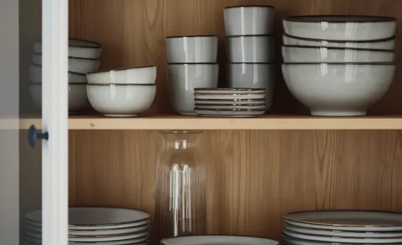 سرویس ۱۸ پارچه خاکستری ایکیا مدل GLADELIG