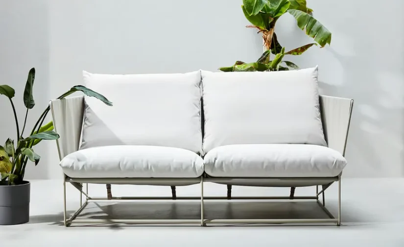 مبل دو نفره مناسب فضای باز بژ سایز ۱۷۹x۹۲x۷۶ ایکیا مدل HAVSTEN