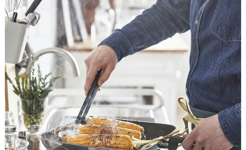 تابه گریل روکش نچسب/استیل ضد زنگ سایز 28x28 ایکیا مدل MIDDAGSMAT