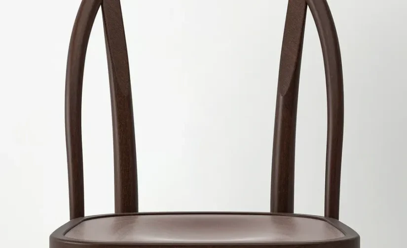 صندلی قهوه‌ای تیره ایکیا مدل SKOGSBO