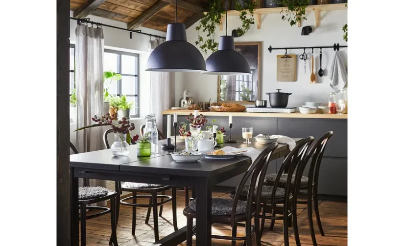 صندلی قهوه‌ای تیره ایکیا مدل SKOGSBO