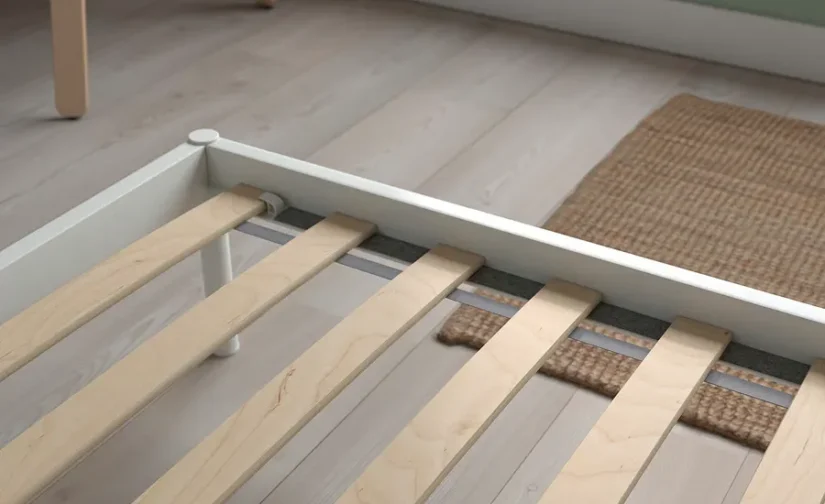 قاب تخت خواب با ۲ تاج تخت سفید/حصیری ۱۶۰x۲۰۰ ایکیا مدل VEVELSTAD