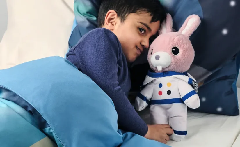 اسباب‌بازی نرم با لباس فضانوردی خرگوش سایز ۲۸ ایکیا مدل AFTONSPARV