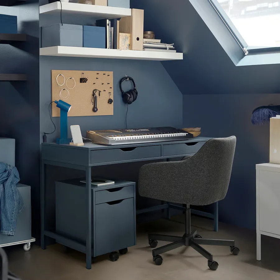 میز تحریر مشکی/آبی سایز ۱۳۲x۵۸ ایکیا مدل ALEX