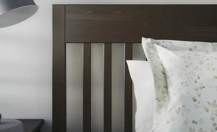 قاب تخت خواب با فضای ذخیرهسازی رنگآمیزی قهوهای تیره سایز۱۸۰x۲۰۰ ایکیا مدل IDANÄS