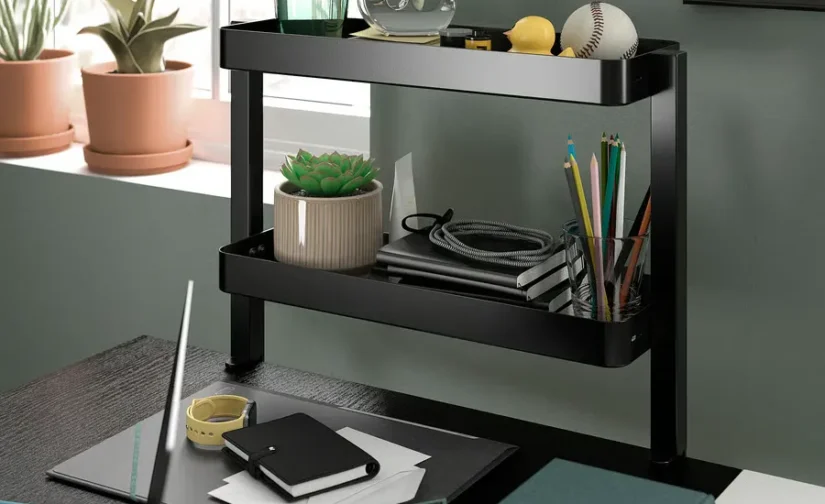 میز تحریر روکش خاکستری لکهدار مشکی سفید سایز ۱۶۰x۸۰ ایکیا مدل MITTZON