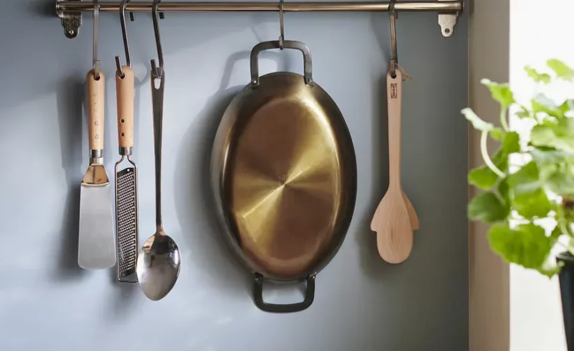 ماهیتابه بیضی شکل از جنس استیل کربنی ابعاد 32x22 ایکیا مدل VARDAGEN