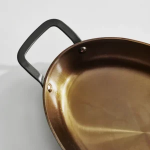 ماهیتابه بیضی شکل از جنس استیل کربنی ابعاد 32x22 ایکیا مدل VARDAGEN