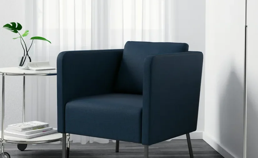 صندلی راحتی Skiftebo آبی تیره ایکیا مدل EKERÖ