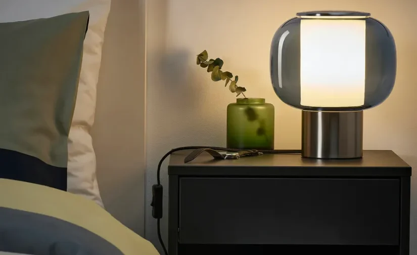 آباژور رومیزی شیشه روکش نیکل/خاکستری ایکیا مدل HÖGVIND