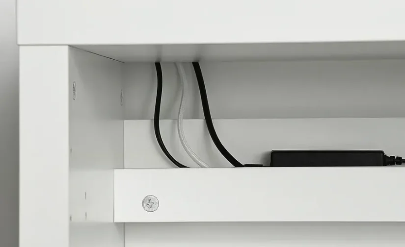 میز و صندلی سفید ایکیا مدل KALLAX / LOBERGET