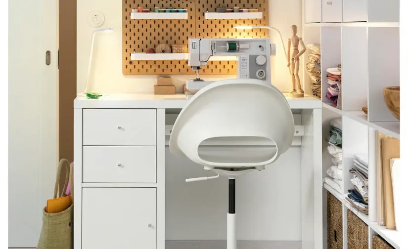 میز و صندلی سفید ایکیا مدل KALLAX / LOBERGET